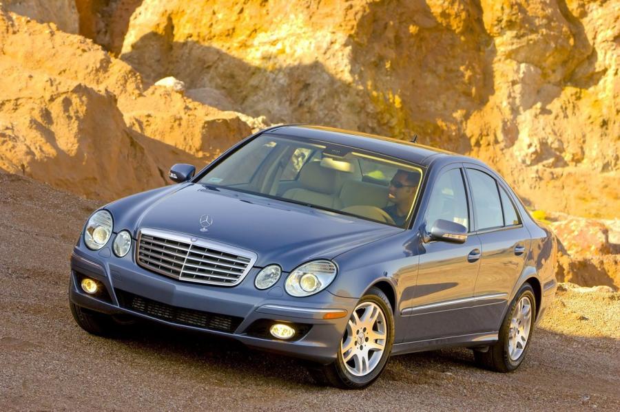  Mercedes-Benz E320 BlueTEC 2007 года  (фото 44 из 76)